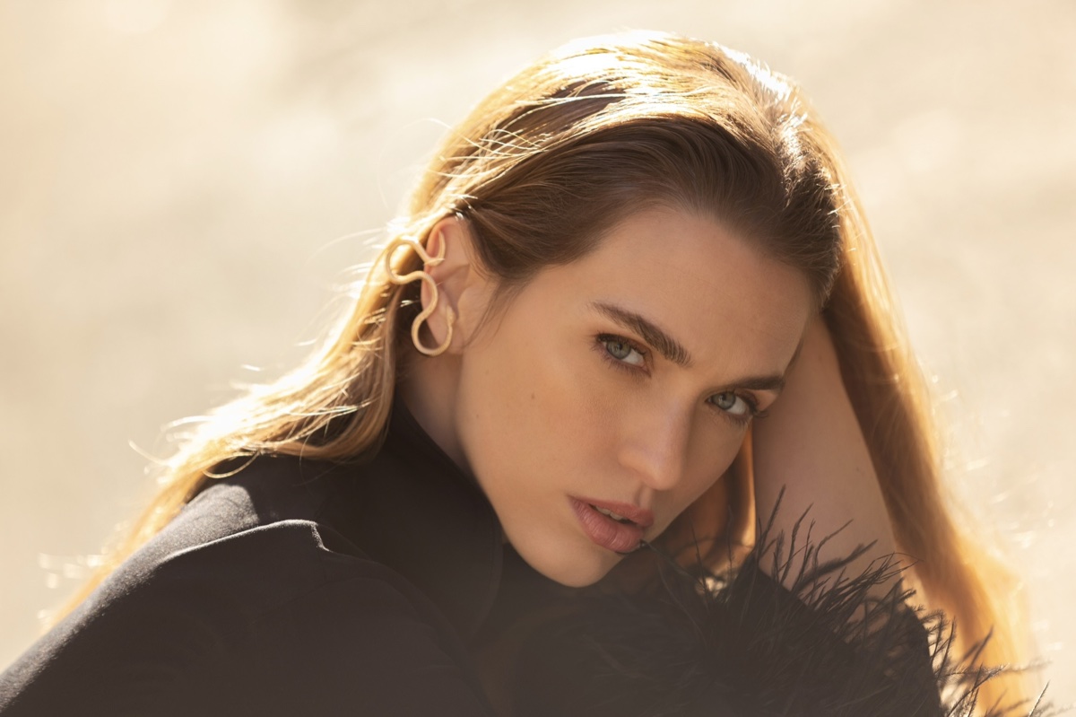 Pauline Binlich Professional Makeup Artist - Fashion Editorial Beauty Portrait Paris