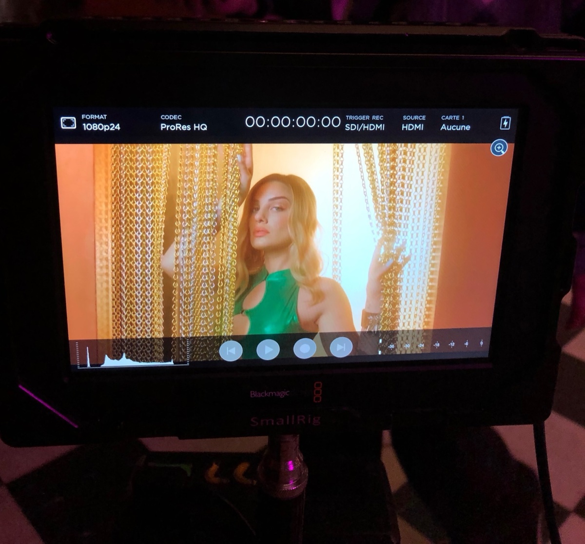 Professional Audiovisual Production Makeup by Pauline Binlich - Commercial Beauty Paris